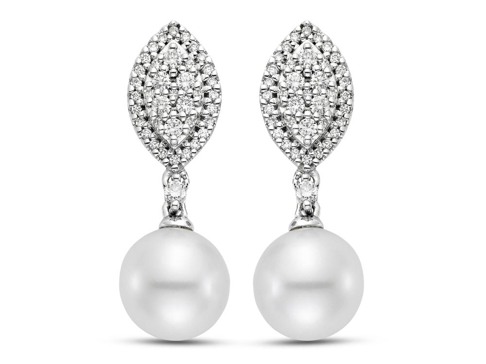 Going To The Chapel Pearl Earrings