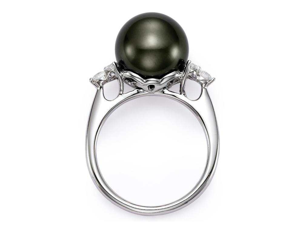 Three Point Pearl Ring